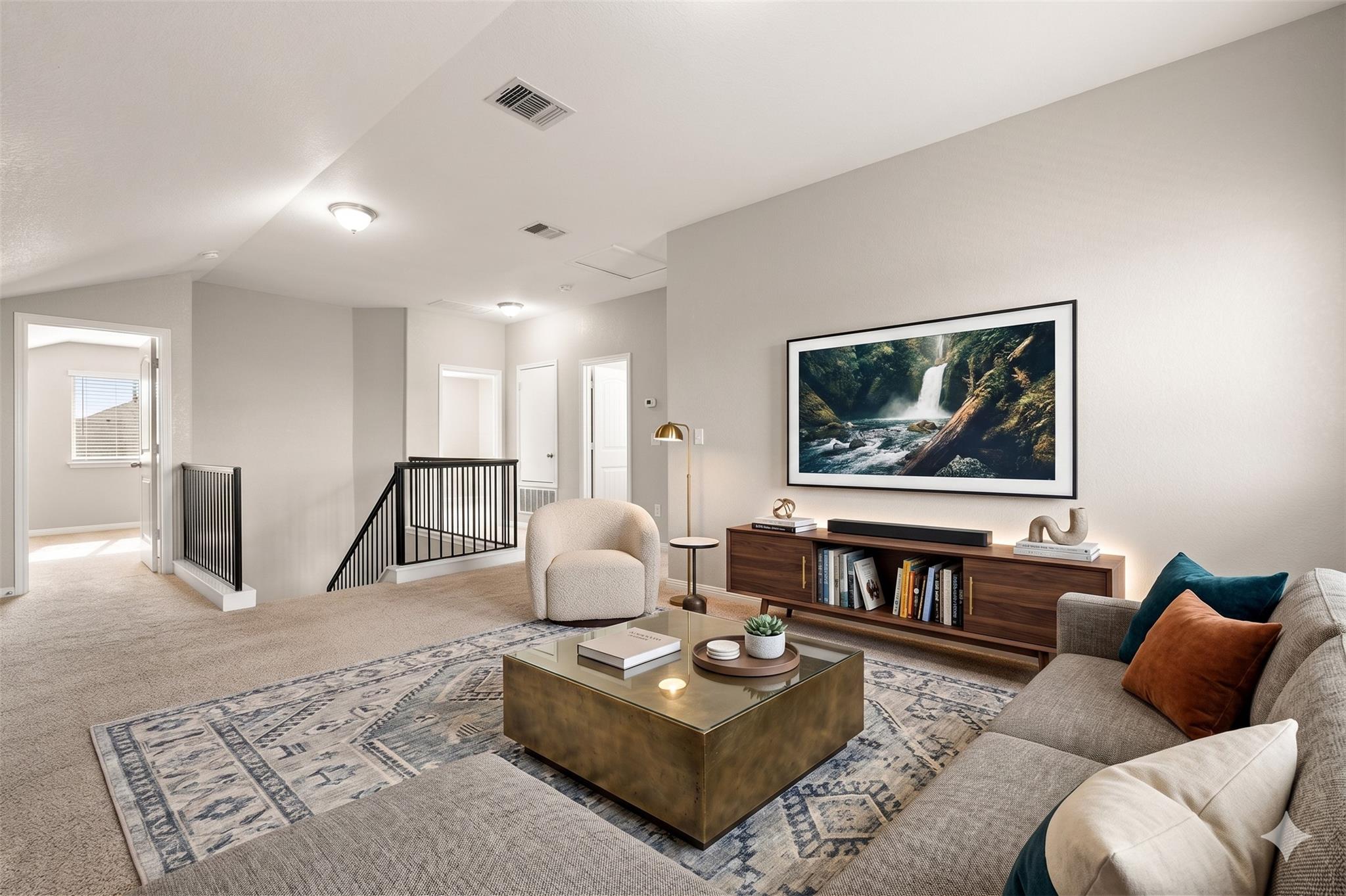 313 Moulins LN