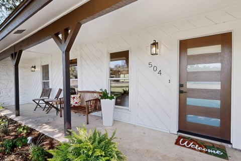 Photo of 504 Buckaroo TRL, Buda, TX 78610 (MLS # 4384393)