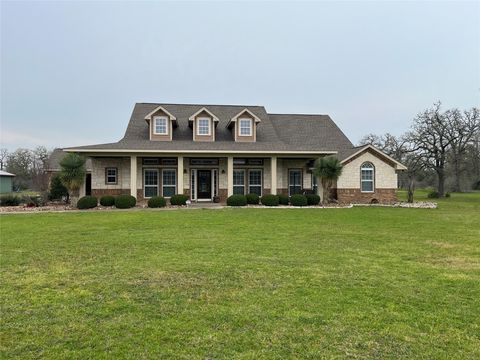 A home in La Grange