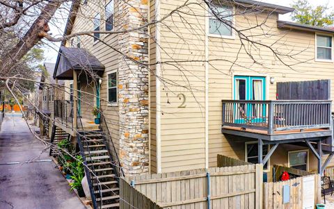 Photo of 6700 Cooper LN #11, Austin, TX 78745 (MLS # 4068537)