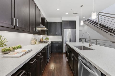 Tiny photo for 2002 Glen Allen ST #104, Austin, TX 78704 (MLS # 8357588)