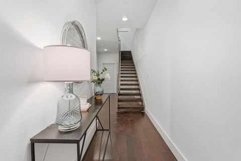 Tiny photo for 2002 Glen Allen ST #104, Austin, TX 78704 (MLS # 8357588)