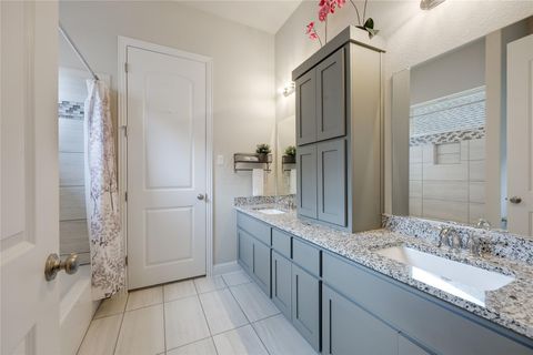 Tiny photo for 7425 Pace Ravine DR, Lago Vista, TX 78645 (MLS # 1358195)