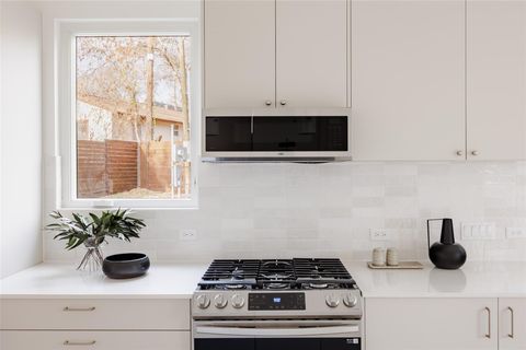 Tiny photo for 3209 Dolphin Dr Dr #2, Austin, TX 78704 (MLS # 4981355)