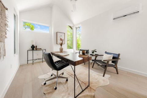 Tiny photo for 3209 Dolphin Dr Dr #2, Austin, TX 78704 (MLS # 4981355)