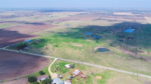 Photo of 659 County Road 463, Thorndale, TX 76577 (MLS # 4437775)