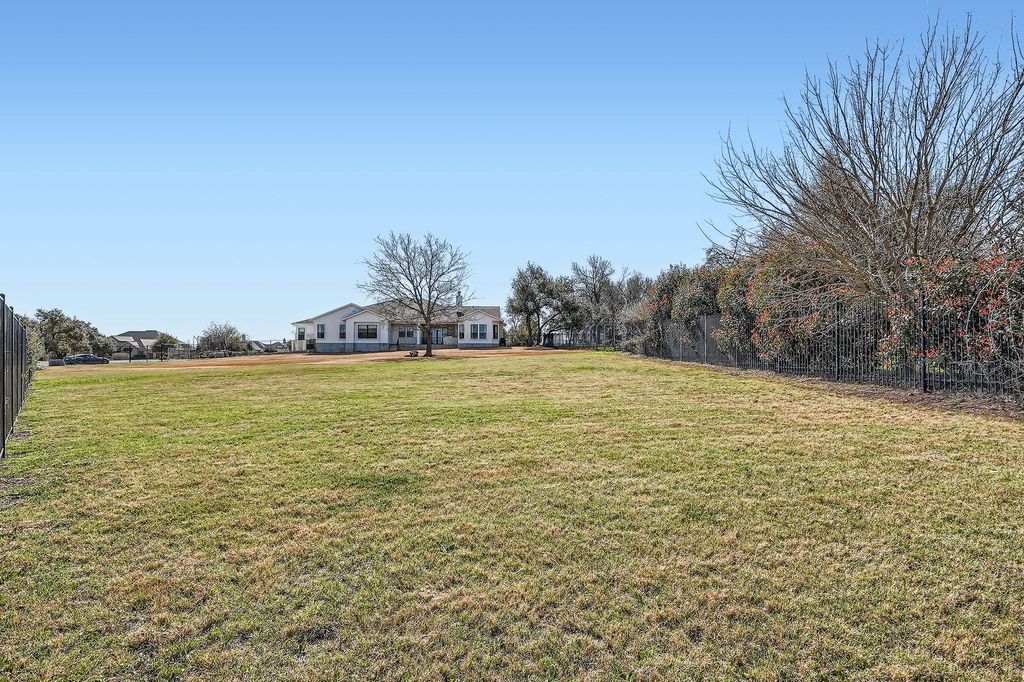 listing image 38