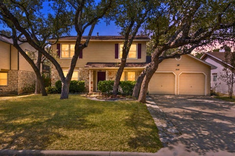 Photo of 6519 Fair Valley TRL, Austin, TX 78749 (MLS # 8640977)