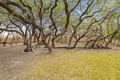 Tiny photo for 36 Cottondale RD, The Hills, TX 78738 (MLS # 4533189)