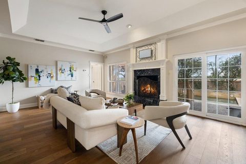 Tiny photo for 36 Cottondale RD, The Hills, TX 78738 (MLS # 4533189)