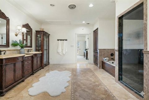 Tiny photo for 36 Cottondale RD, The Hills, TX 78738 (MLS # 4533189)