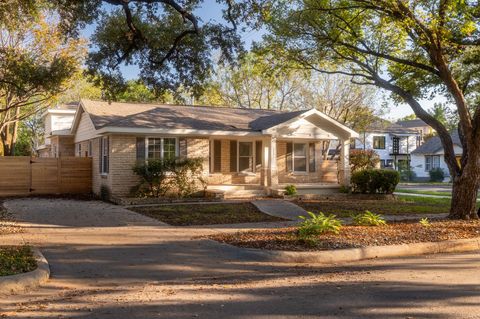 Tiny photo for 3801 Avenue H, Austin, TX 78751 (MLS # 8926694)