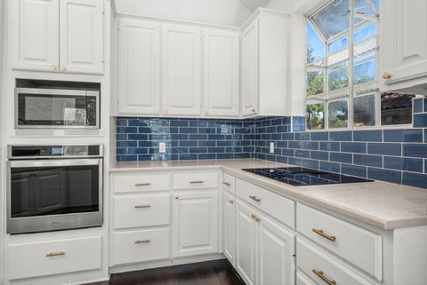 Tiny photo for 7 Tourney CV, The Hills, TX 78738 (MLS # 6161799)