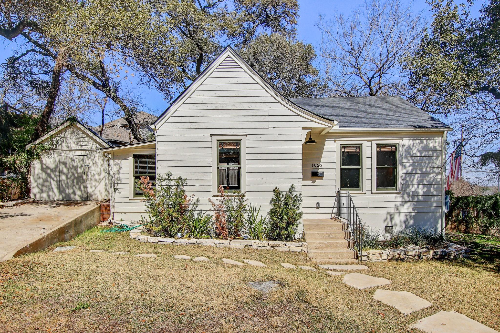 1022 Harwood PL, Austin