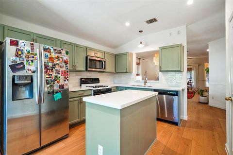 Tiny photo for 1422 Wheatfall LN, Austin, TX 78748 (MLS # 3157102)