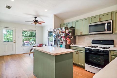 Tiny photo for 1422 Wheatfall LN, Austin, TX 78748 (MLS # 3157102)