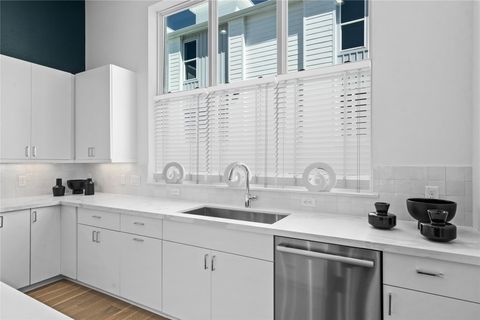 Tiny photo for 2805 McCurdy ST #6, Austin, TX 78723 (MLS # 8945451)