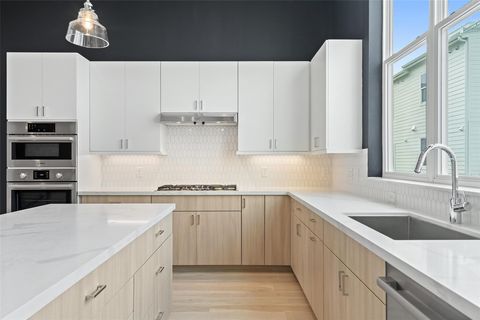 Tiny photo for 2805 McCurdy ST #6, Austin, TX 78723 (MLS # 8945451)