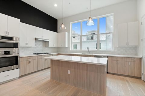 Tiny photo for 2805 McCurdy ST #6, Austin, TX 78723 (MLS # 8945451)