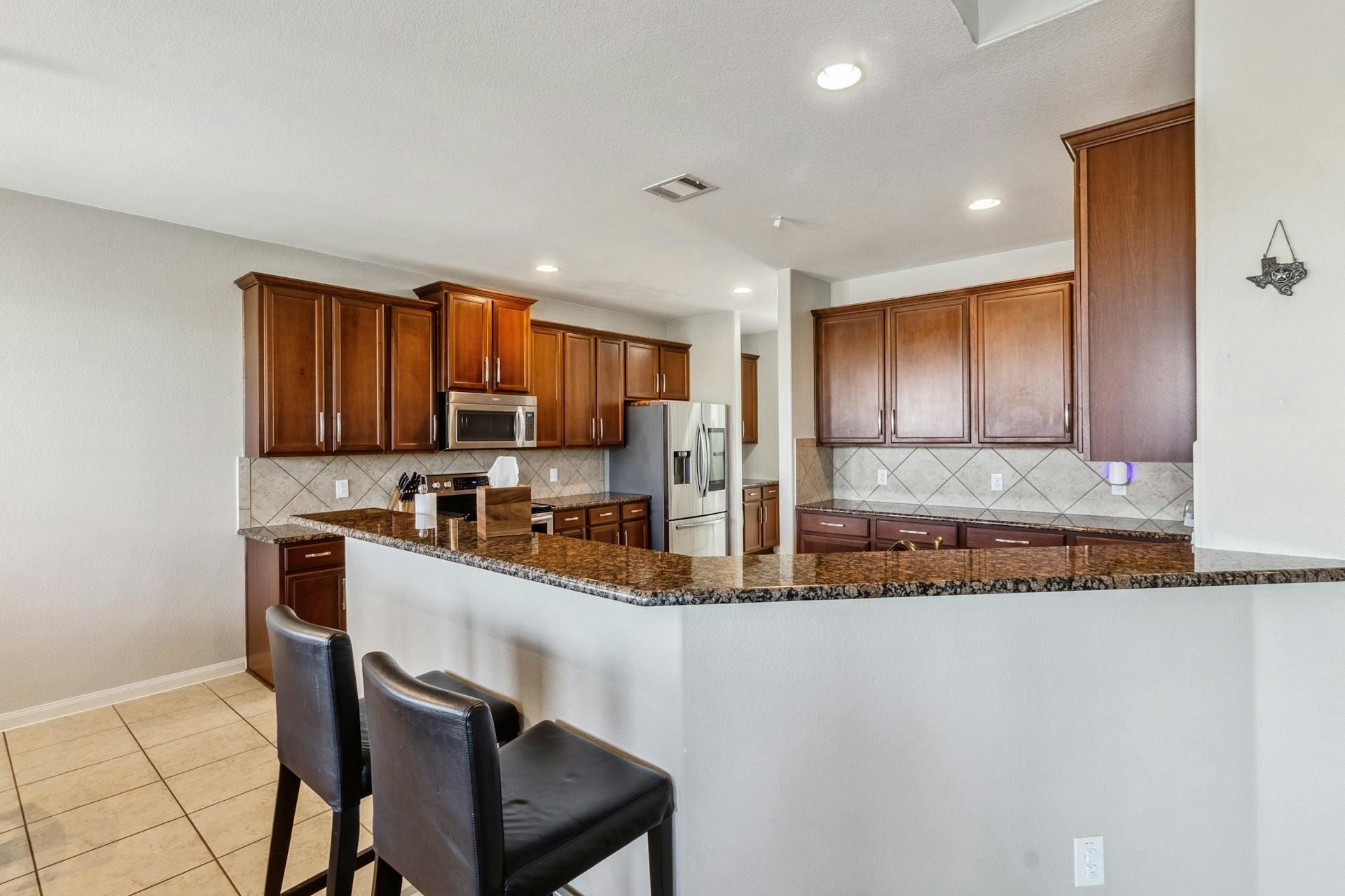 Kyle, Texas 78640, United States, 4 Bedrooms Bedrooms, ,3 BathroomsBathrooms,Residential,Pending,135816