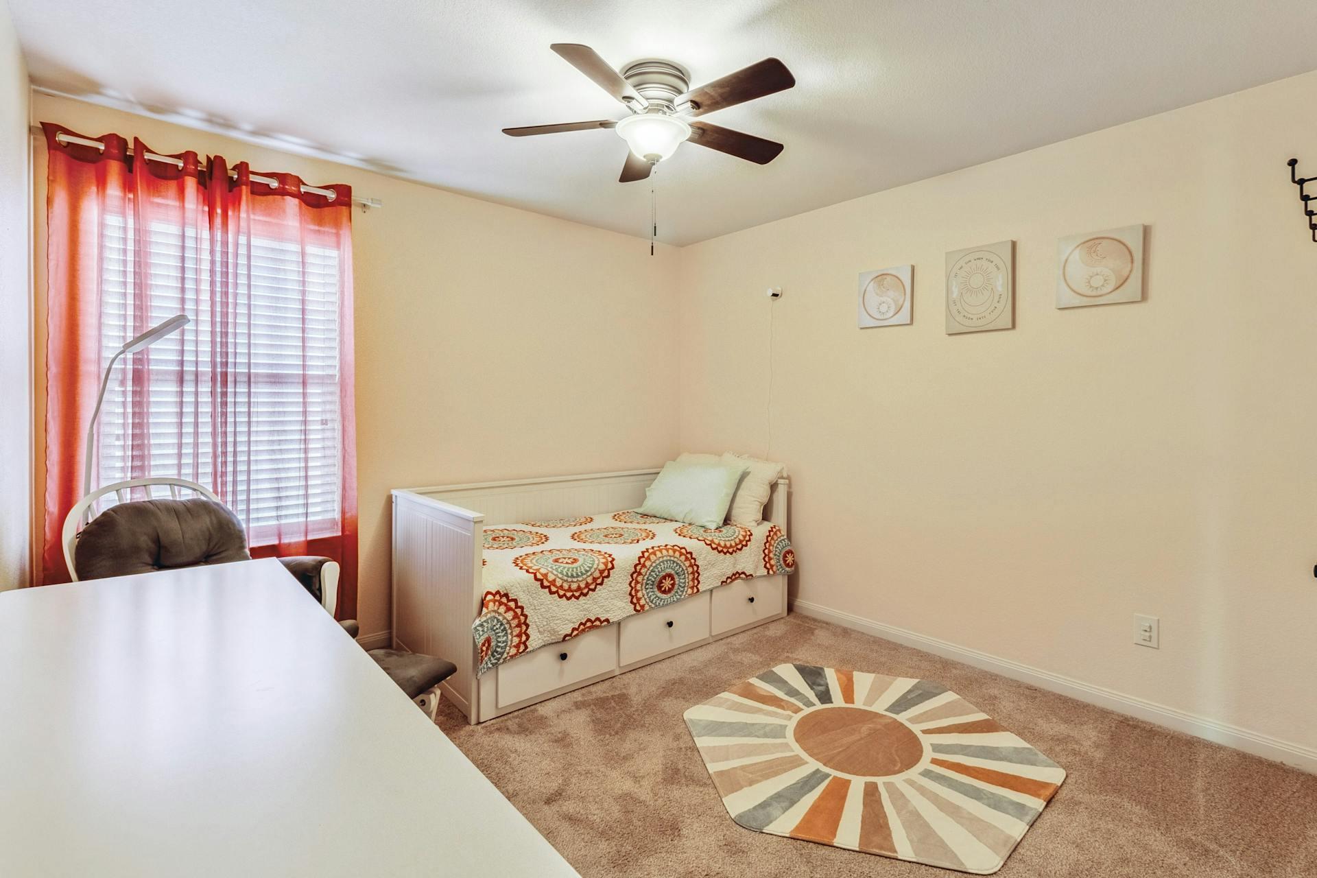 Kyle, Texas 78640, United States, 4 Bedrooms Bedrooms, ,3 BathroomsBathrooms,Residential,Pending,135816