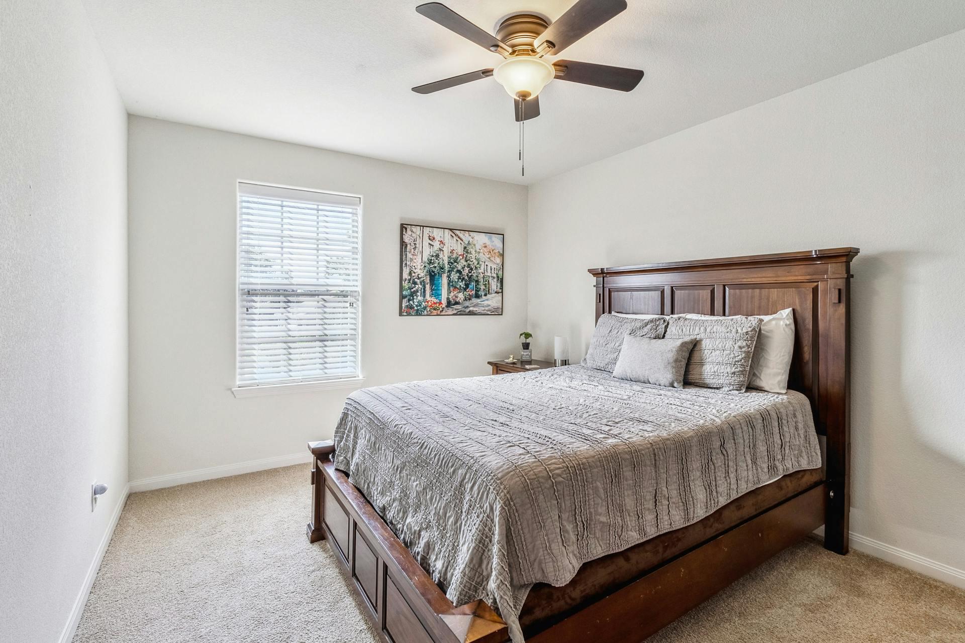 Kyle, Texas 78640, United States, 4 Bedrooms Bedrooms, ,3 BathroomsBathrooms,Residential,Pending,135816