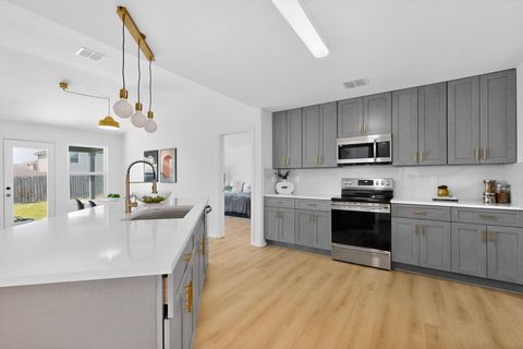 Photo of 7306 Concerto DR, San Antonio, TX 78266 (MLS # 9852883)