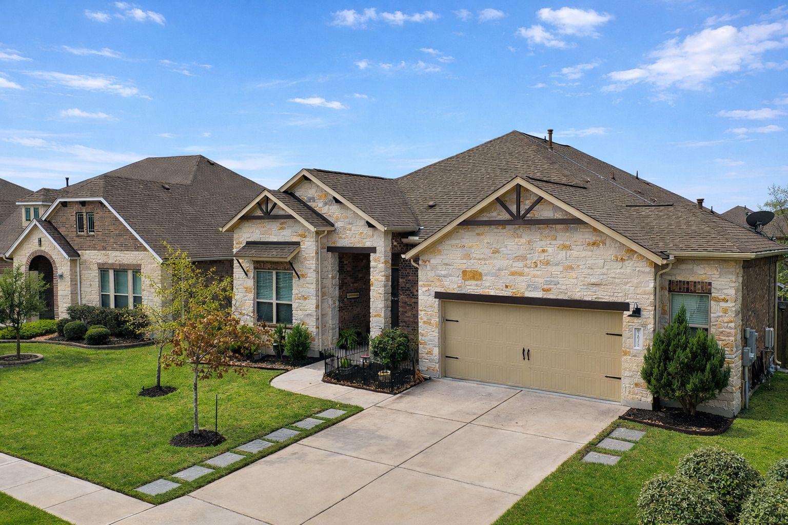 20312 Martin LN