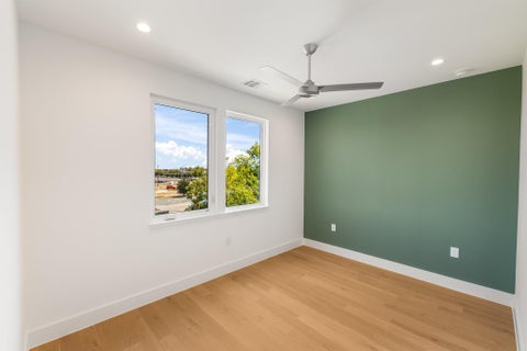 Tiny photo for 943 E 52nd ST, Austin, TX 78751 (MLS # 4751082)