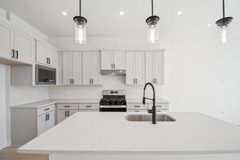 Tiny photo for 200 W 56th ST #5102, Austin, TX 78751 (MLS # 3046040)