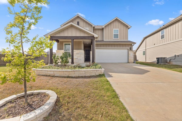 138 FERN DR, BUDA, TX 78610 - Image 6cc03bdf5fd76f2d28db1c1240636ced/2039745168