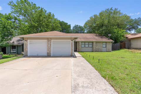 Photo of 11411 Walnut Ridge DR #A, Austin, TX 78753 (MLS # 2620989)