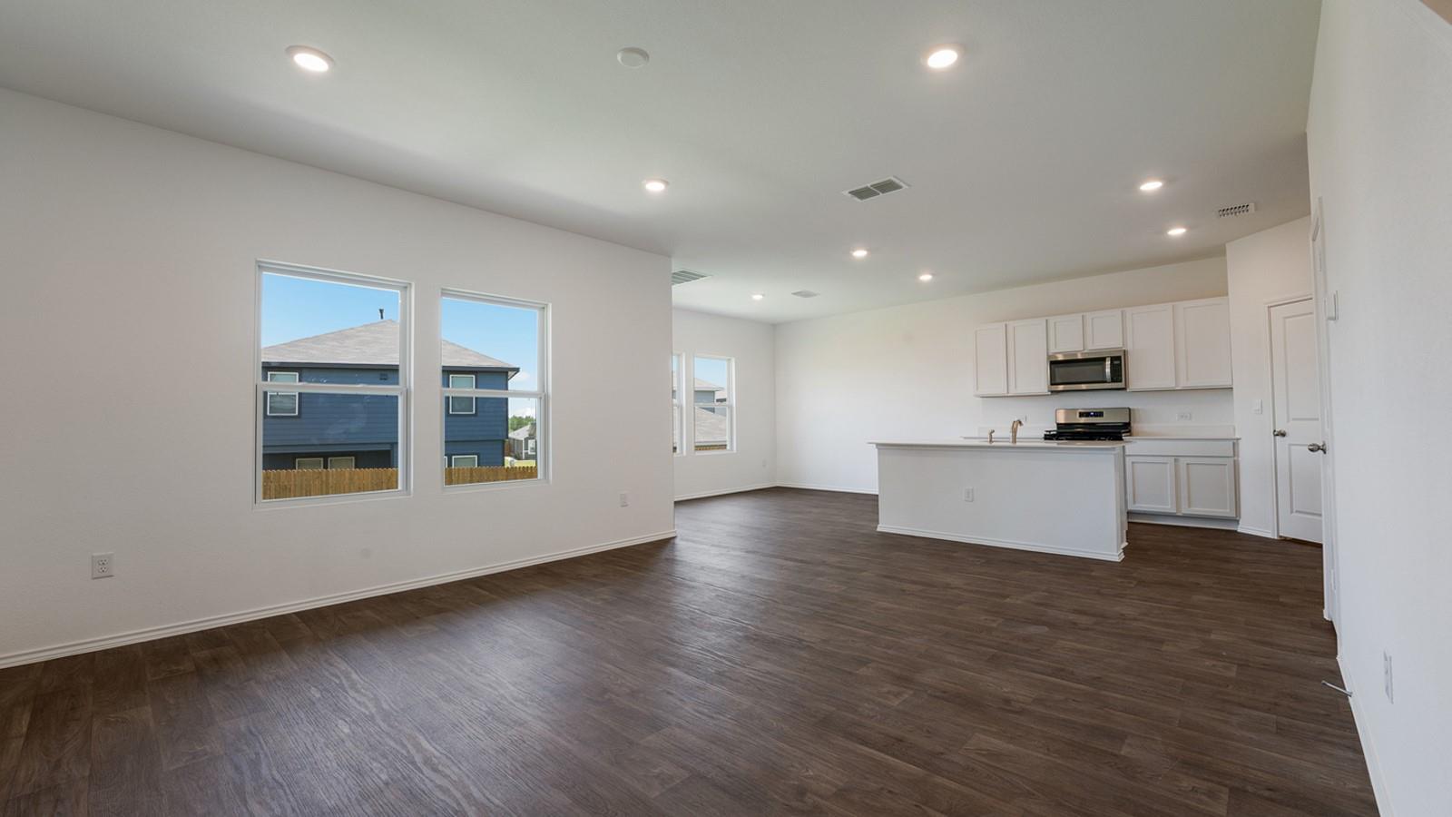 12207 Douglas Fir CIR