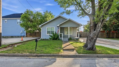 Photo of 819 Avenue B, College Station, TX 77840 (MLS # 8134989)