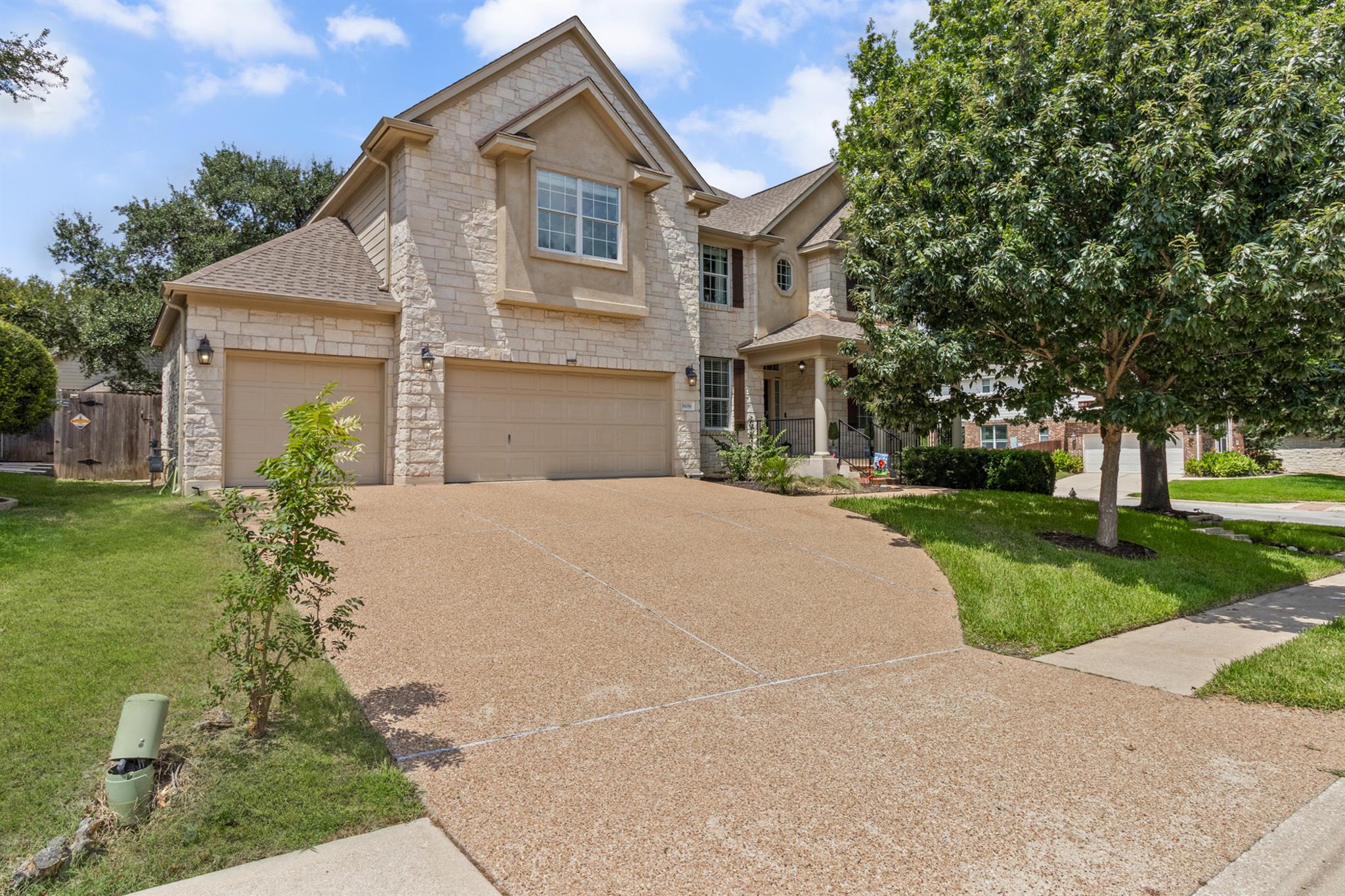 16016 Double Eagle DR