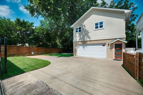 Photo of 901 W Mary ST #B, Austin, TX 78704 (MLS # 4991494)