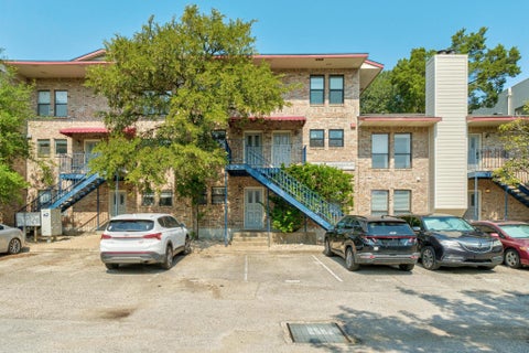 Photo of 1404 Norwalk LN #206, Austin, TX 78703 (MLS # 7067430)