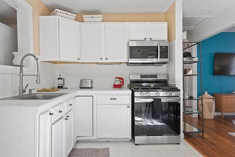 Tiny photo for 1167 Ridgeway DR, Austin, TX 78702 (MLS # 9461720)