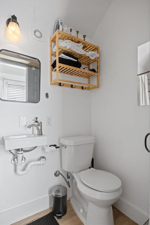 Tiny photo for 1167 Ridgeway DR, Austin, TX 78702 (MLS # 9461720)