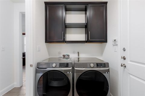 Tiny photo for 18609 Rio Chama LN, Austin, TX 78738 (MLS # 9713210)