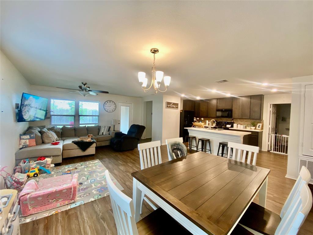 110 W Point WAY