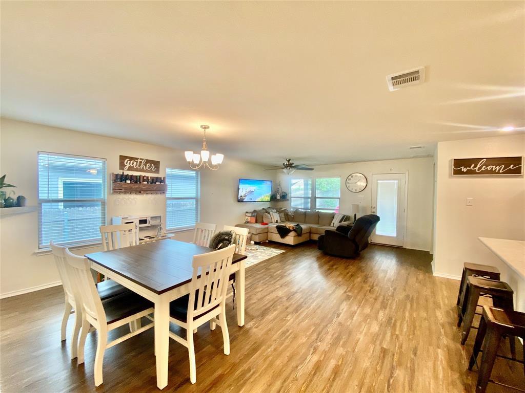 110 W Point WAY