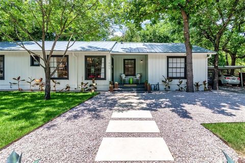 1800 Winsted #A LN Austin TX 78703