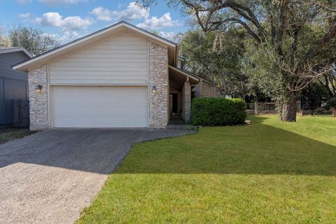 Photo of 6210 Turkey HOLW, Austin, TX 78750 (MLS # 1725749)