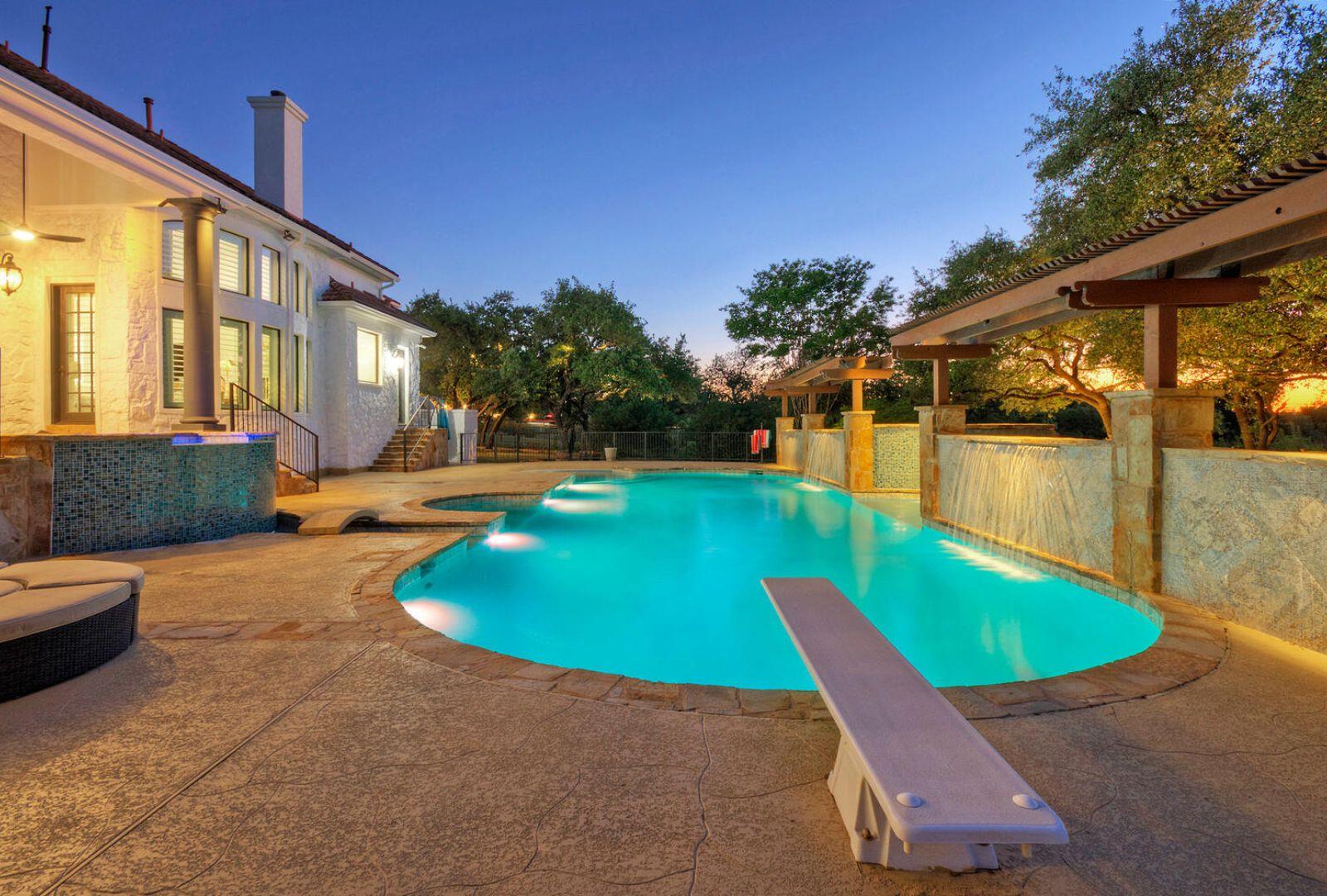 10500 Avery Club DR 26