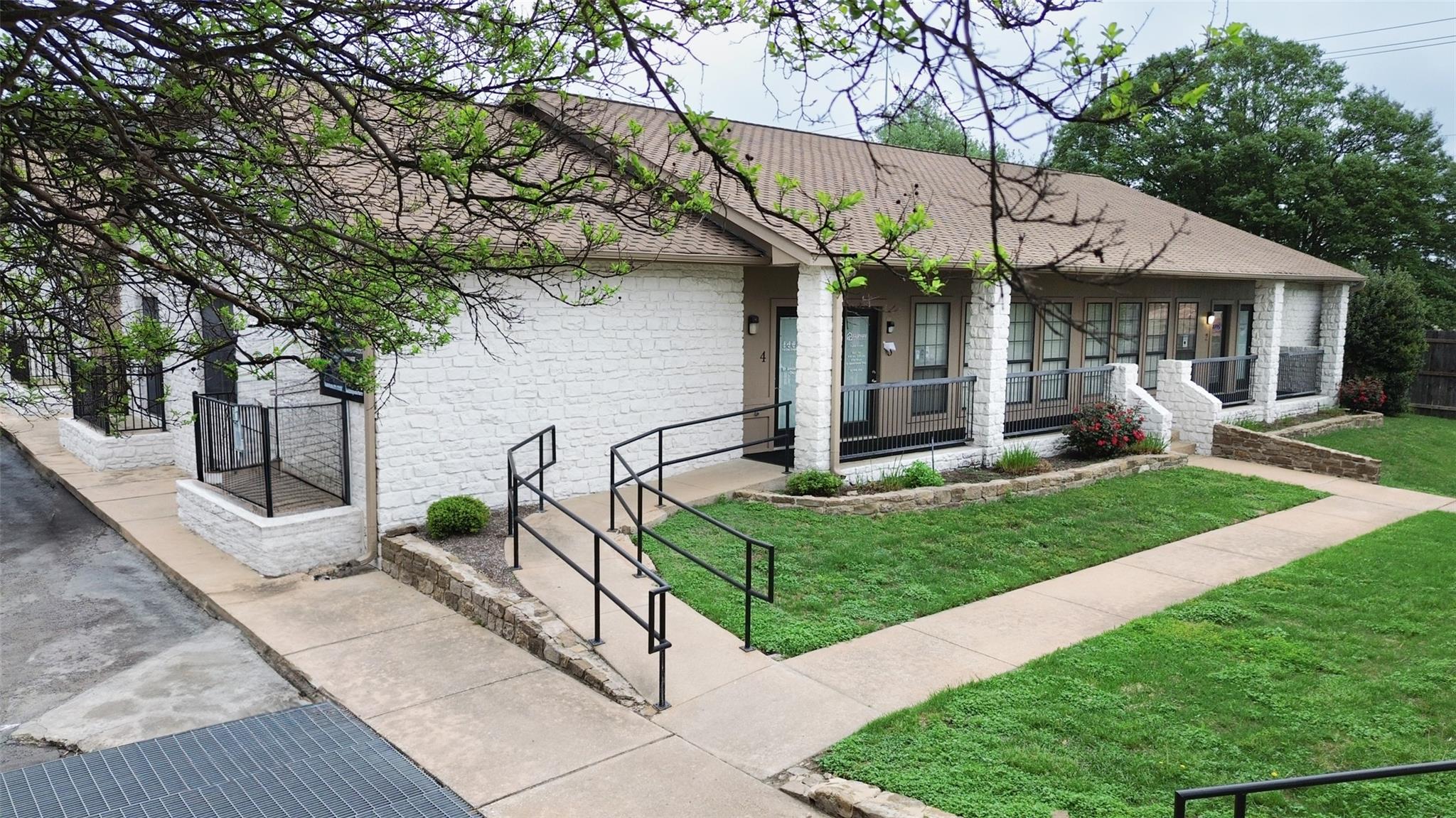 13740 RESEARCH BLVD R1