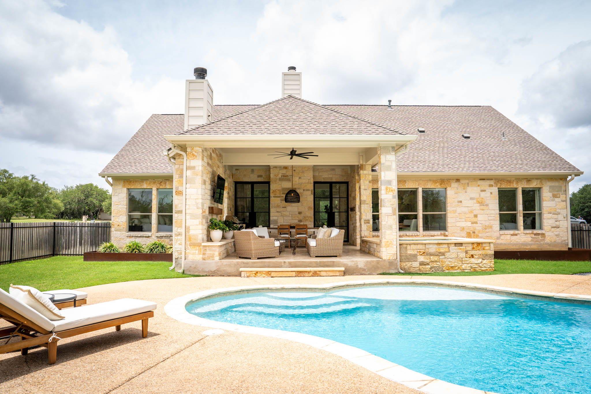 1921 Ruby Ranch RD
