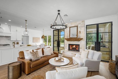 1921 Ruby Ranch RD Buda TX 78610