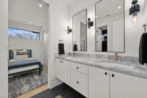 Tiny photo for 2800 Del Curto RD #3, Austin, TX 78704 (MLS # 3413901)