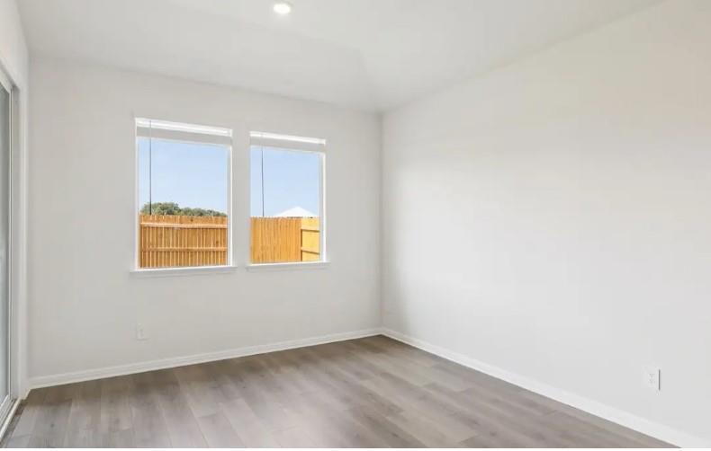 214 Divisadero DR